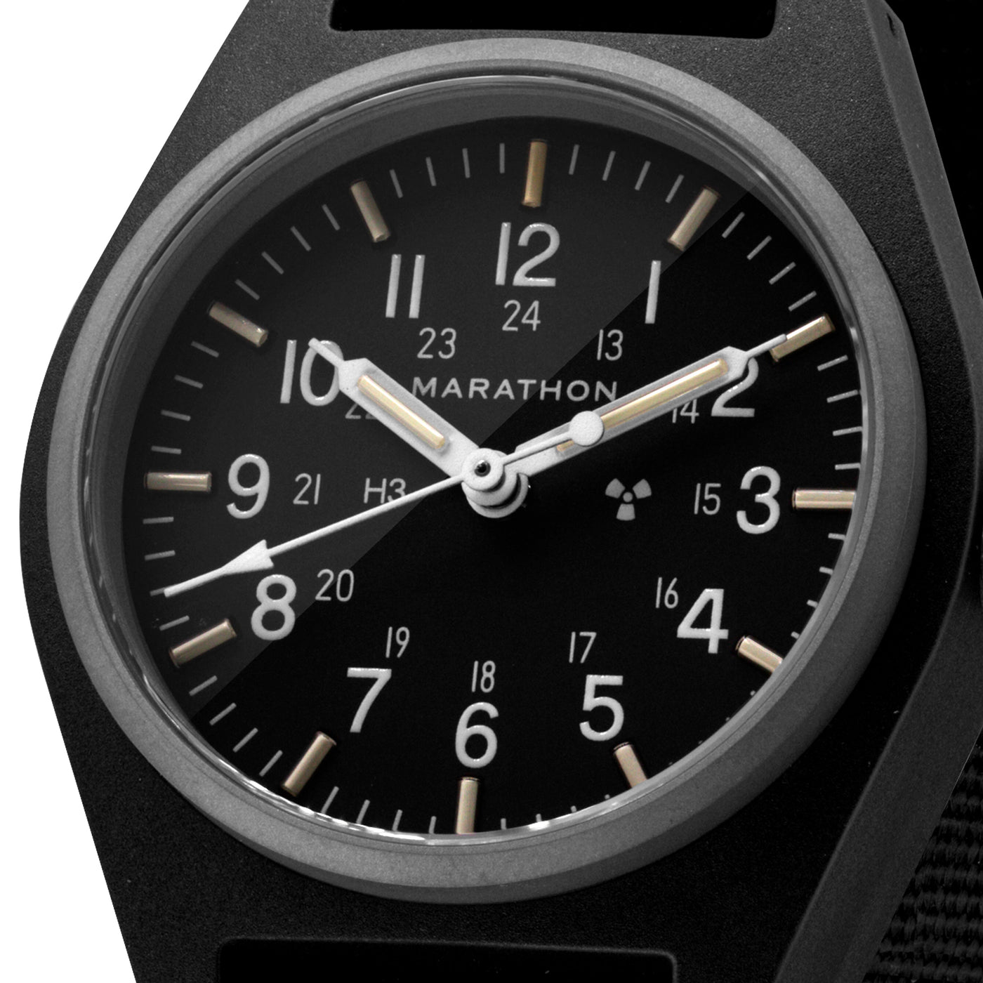 GPM 34mm in Black — dial detail
